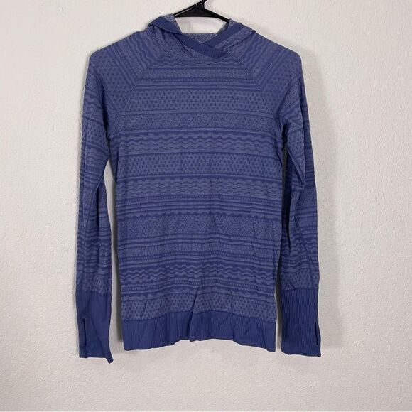 Lululemon Blue Patterned Hooded Long Sleeve Workout Top - Picture 1 of 9